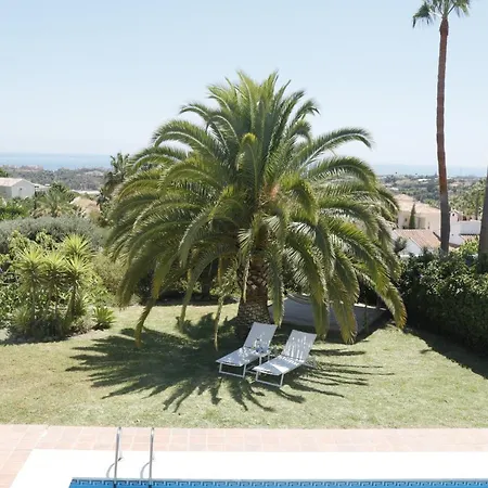 Camachuelo Holiday Villa *